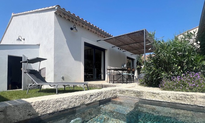 Pernes-les-Fontaines Villa | La maison de FLORE charming villa private pool