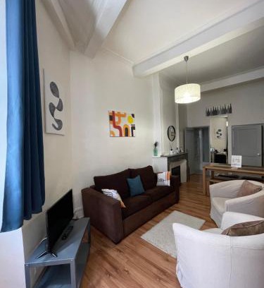 Nimes City Centre Apartamento | La Maquette - à 2 pas des Arènes