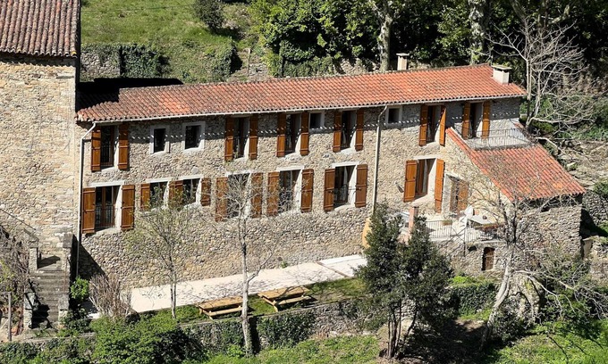 Olargues Casa | La Mazette, les pieds dans l'eau ! (12 pers.)