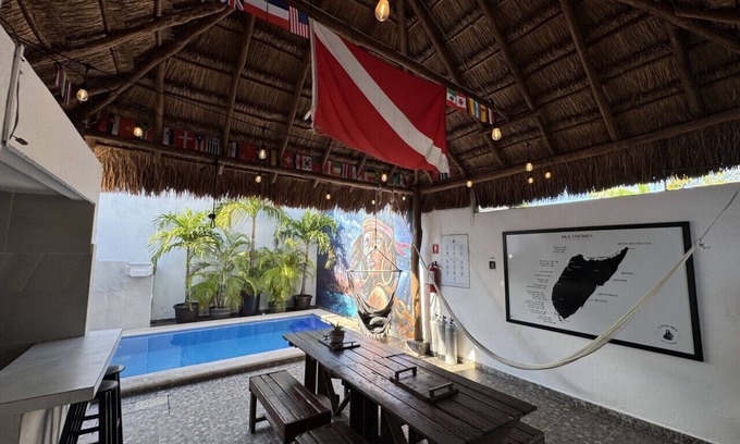 Adolfo López Mateos Hotel | La Perle Noire | JR - Terrace and Pool