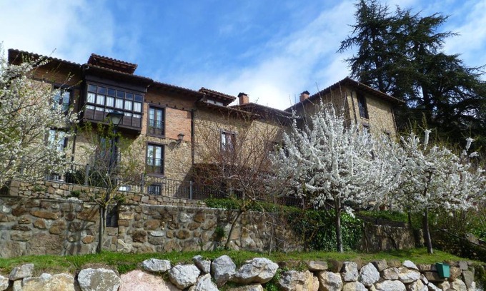 Vinon Casa | La Posada de Viñón - Casa Reda