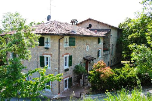 Vezzano sul Crostolo Cama Y Desayuno | La Quercia - la maison des arts