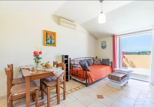 Perivolion Apartamento | La Soffitta di Bampina