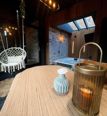 Profondeville Casa | La Suite Spa privatif Le Revella