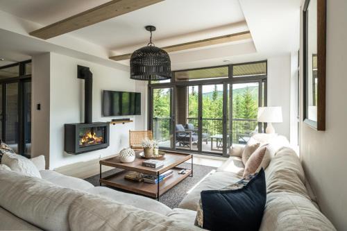Mont-Tremblant Casa | La totale : luxury 3 BR at the mountain