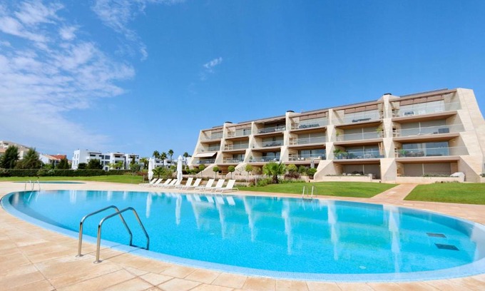 Vilamoura Apartamento | La Vila Nature, Laguna Village 246-Clever Details, Luxury apartment, located in a quiet area, BBQ and free Wi-Fi