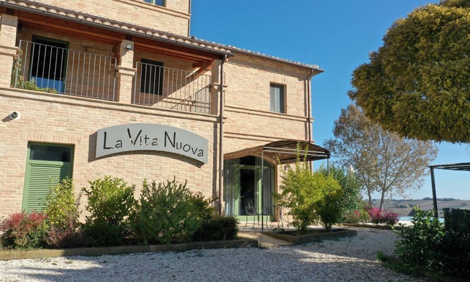 Morro d'Alba Casa | La Vita Nuova