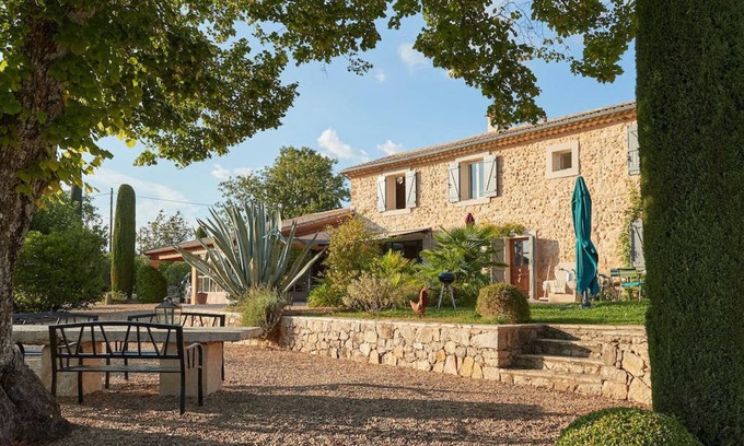 Cotignac Chalet De Esquí | La Volière : holidays home with charm, 3 bedrooms, private pool