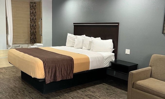 San Juan Capistrano Hotel | Laguna Inn & Suites