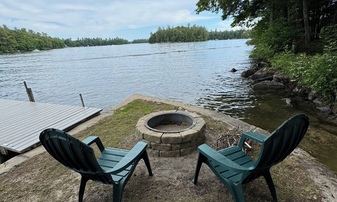 South Casco Cabina | Laid Back Loon Retreat on Big Sebago Lake
