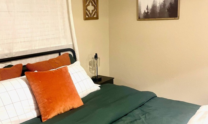 Lake Almanor West Casa | ⭐️Lake Almanor; clean & comfortable wheelchair accessible home in the mountains⭐️