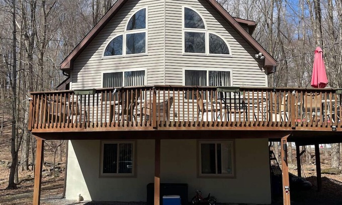 Lake Ariel Chalet De Esquí | Lake Ariel Family Chalet