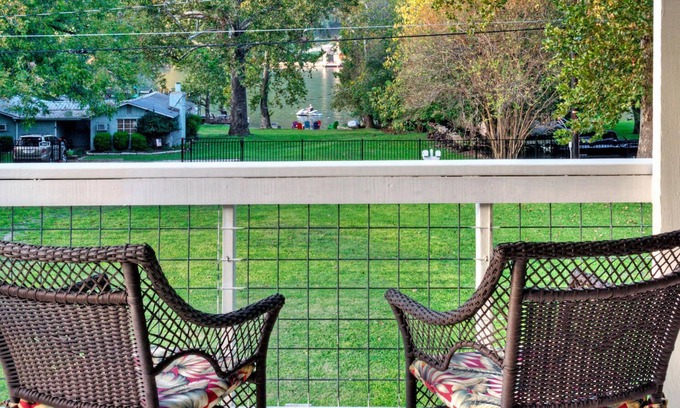 Austin Lake Estates Casa | Lake Austin House, Eanes, 20 min a CBD, alquiler mensual, amueblado, ABP