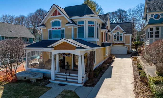 Boyne City Casa | Lake Charlevoix Home, Sleeps 17, Across from Harborage Marina