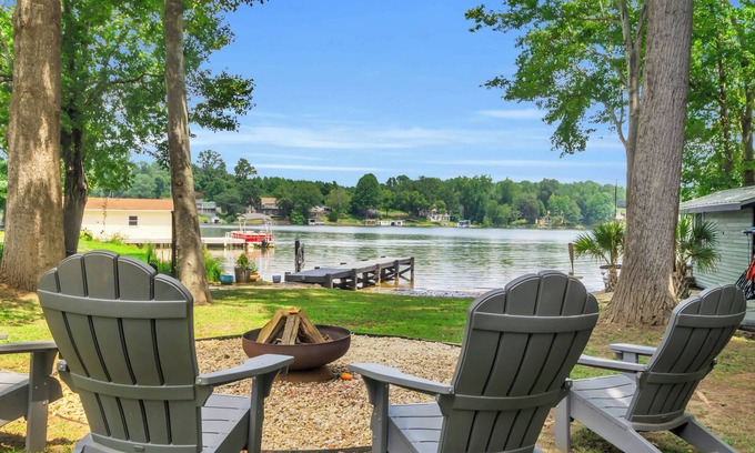 Lyman Casa | Lake Escape - Paddle Cove - 6 Bedrooms