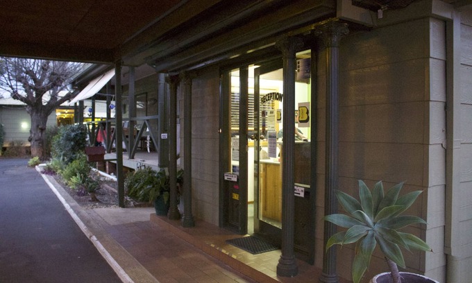 Forbes Hotel | Lake Forbes Motel