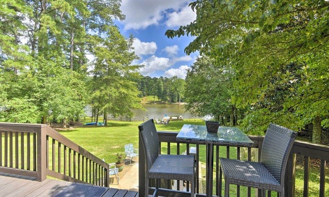 Sanford Casa | Lake & Golf Retreat w/ Dock & 2 Luxury Decks!