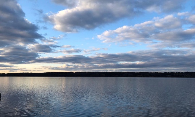 Motley Cabina | Casa del lago a orillas del lago Shamineau