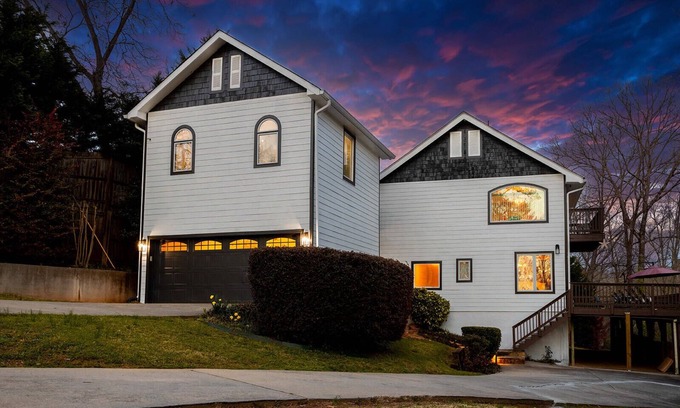 Flowery Branch Casa | Lake Lanier Holiday