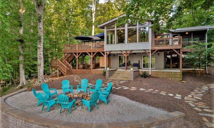 Macon Casa | Lake Life Balance | Excellent Location