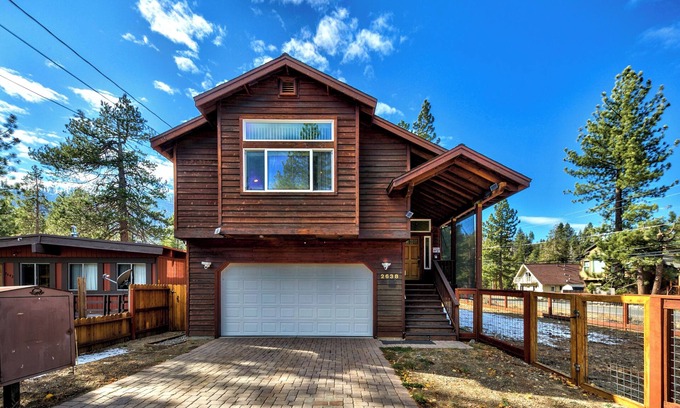 Tahoe Paradise Casa | Lake Tahoe Mountain Retreat lx38