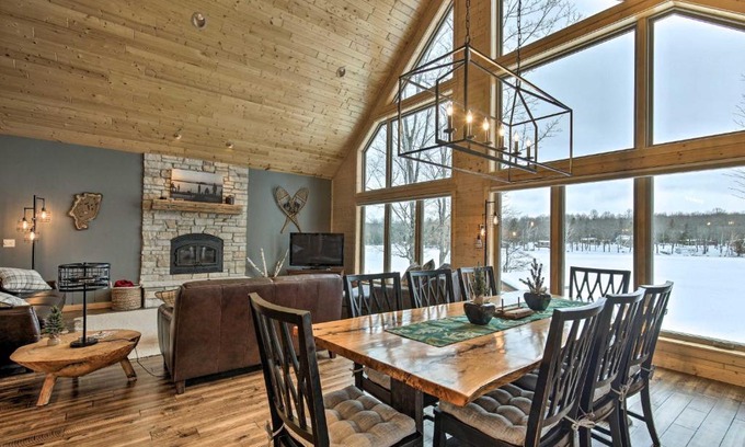 Iron River Casa | Lakefront Cottage in Iron River 3 Mi to Skiing!