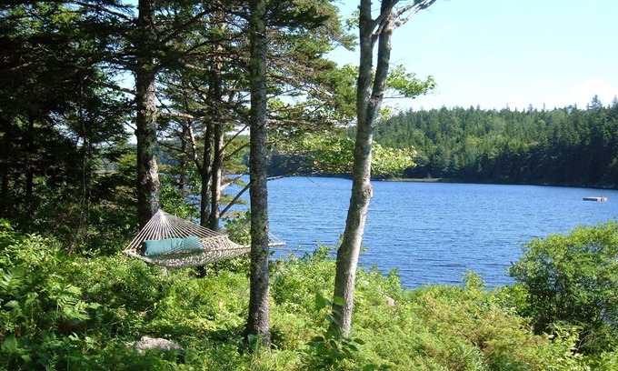 Seal Cove Casa | Lakefront Cottage en "Quietside" de Mt Desert Island frente al Parque Nacional Acadia