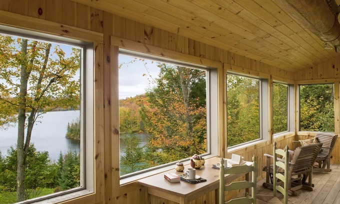 Hyde Park Casa | Lakefront Guest Cottage at Ondine Estate