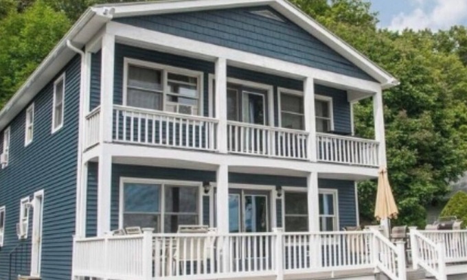 Himrod Casa | Lakefront Home in the heart of Seneca Lake Wine Trail