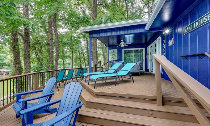 Hot Springs Village Casa | Lakefront Hot Springs Vacation Rental w/ Dock!