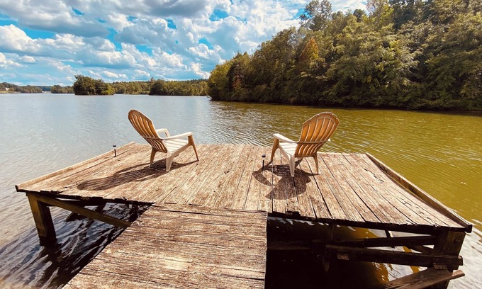 Laurens Casa | Lakefront house sleeps 5 - Lake Rabon, Laurens SC