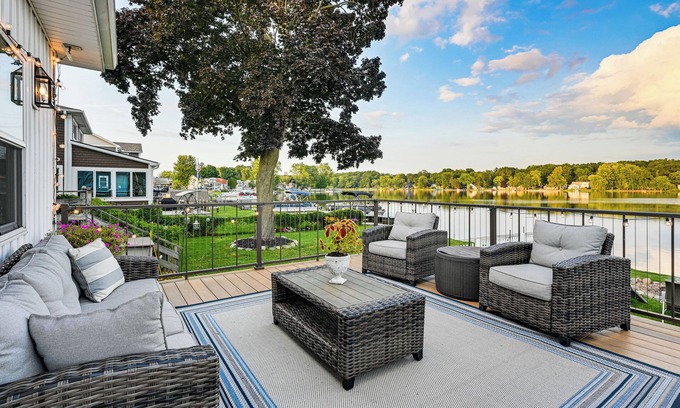 Jackson Casa | Lakefront Jackson Retreat w/ Boat Dock & Fire Pit!