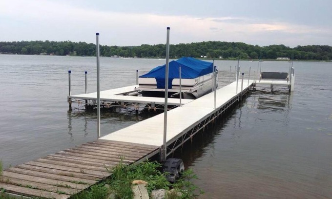 Burtrum Casa | lakefront property