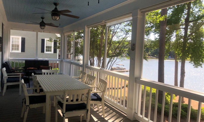 Lake Oconee Casa | Lakefront Reynolds - 2 kayaks, 2 Paddleboards, privilegios de golf, cocina actualizada