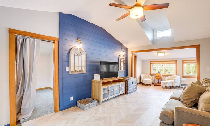 Salem Casa | Lakefront Salem Retreat - Fish, Swim, Kayak & More