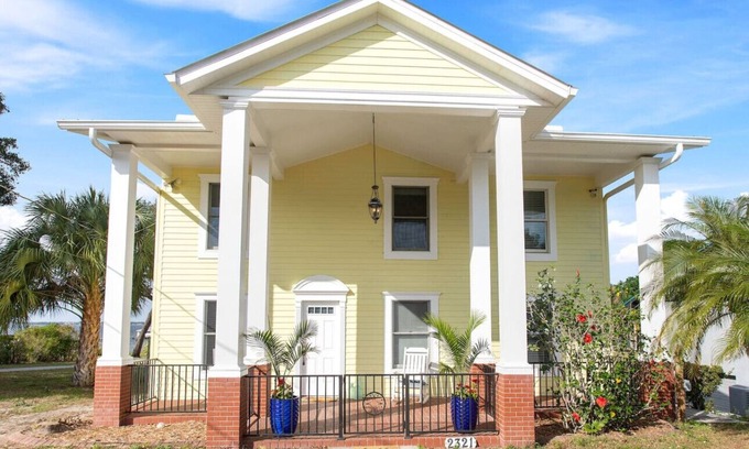 Sebring Casa | LakeFront Sebring Sunsets