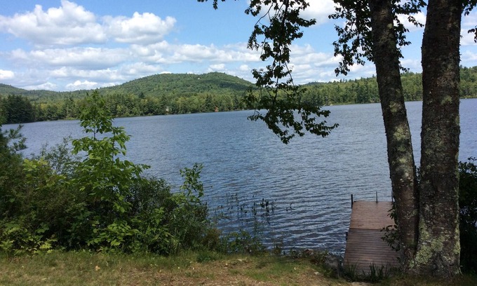 South Oxford Cabaña | Lakeside Cottage - Espectaculares vistas a la montaña - Montañas del oeste de Maine