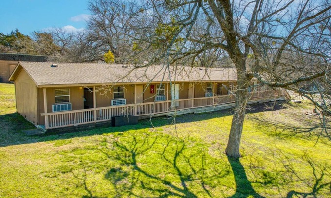 Kingston Apartamento | Lakeside Getaway #2 @ Buncombe Creek