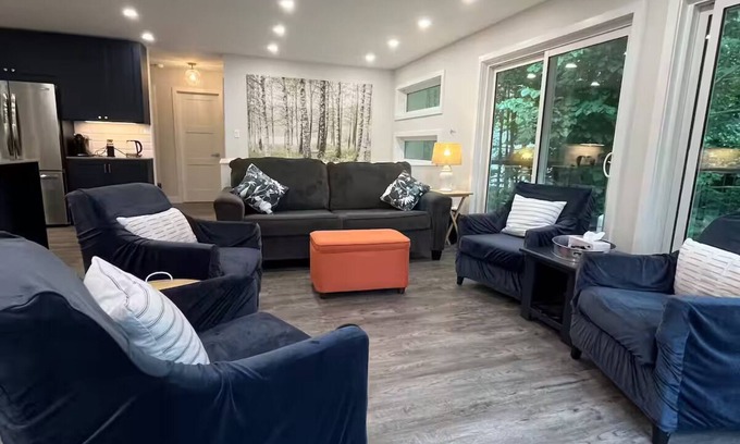 Dunchurch Casa | Lakeside Haven