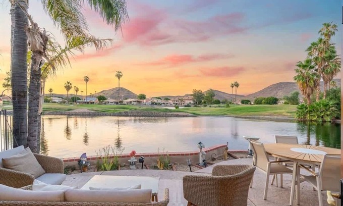 Arrowhead Ranch Casa | Lakeside home with private patio| Grill | Golf vie