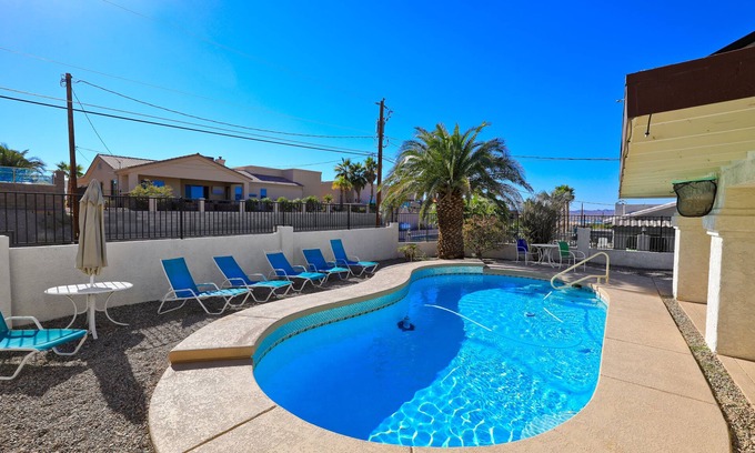 Lake Havasu City Casa | Lakeside of Hwy 95! Nice Pool, Boat Parking