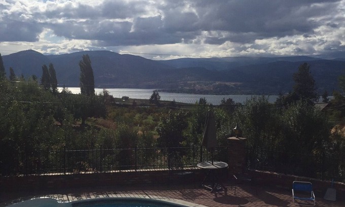Okanagan-Similkameen Casa | Lakeview 5 habitaciones con piscina en el país del vino
