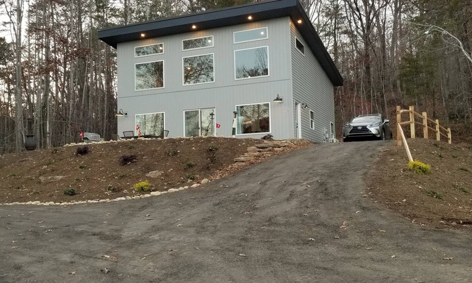 Lynn Casa | Lakeview on Lake Lanier