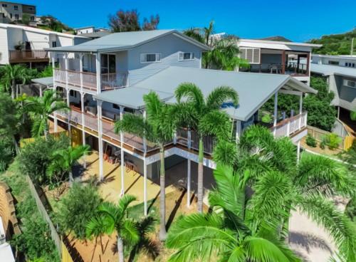 Lammermoor Casa | Lammermoor Lodge Holiday Home Yeppoon