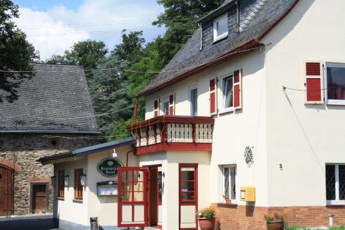 Halsenbach Casa | Landgasthaus Alter Posthof