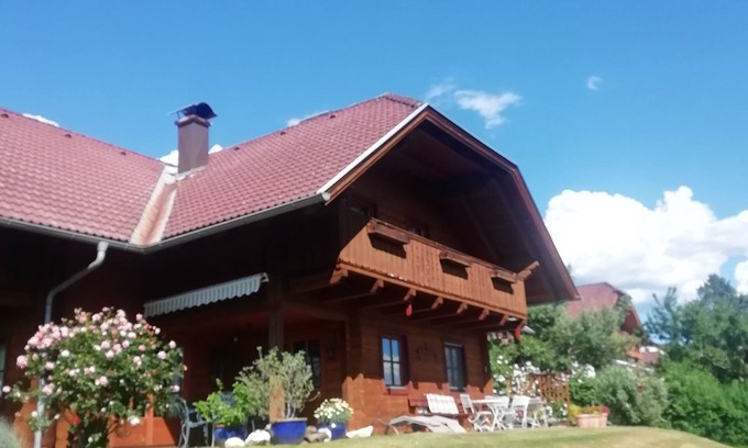 Millstatt Casa | Landhaus Laubendorf, on the sun terrace above Lake Millstättersee