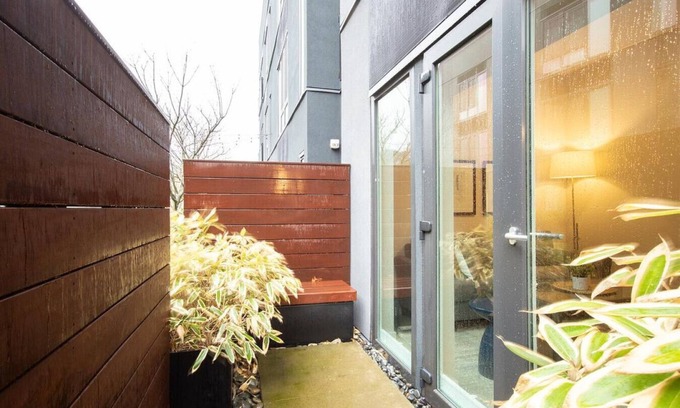 Uptown Apartamento | Landing at Q21 - 1 Bedroom in Northwest Portland