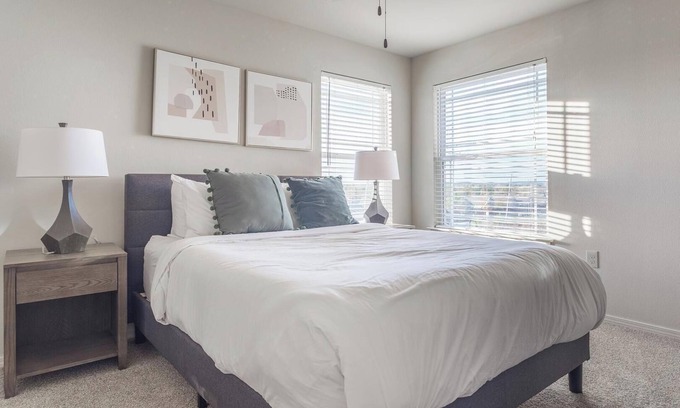 Broken Arrow Apartamento | Landing at Scissortail Crossing - 2 Bedrooms in...