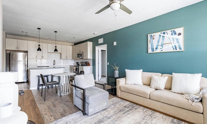 Kenton Apartamento | Landing at Tapestry Turfway - 2 Bedrooms in Flo...