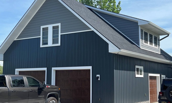 Arcadia Casa | Large 1 Bedroom Barndominium Loft /Arcadia Resort / HOT TUB / SAUNA